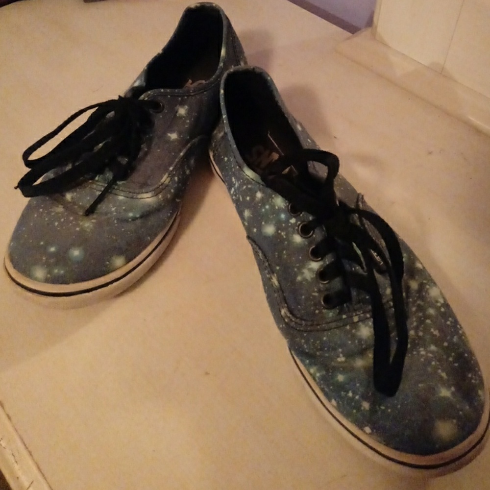 Vans Galaxy Sneakers